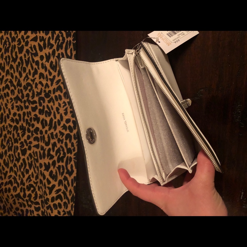 Michael Kors Rivington Stud Wallet